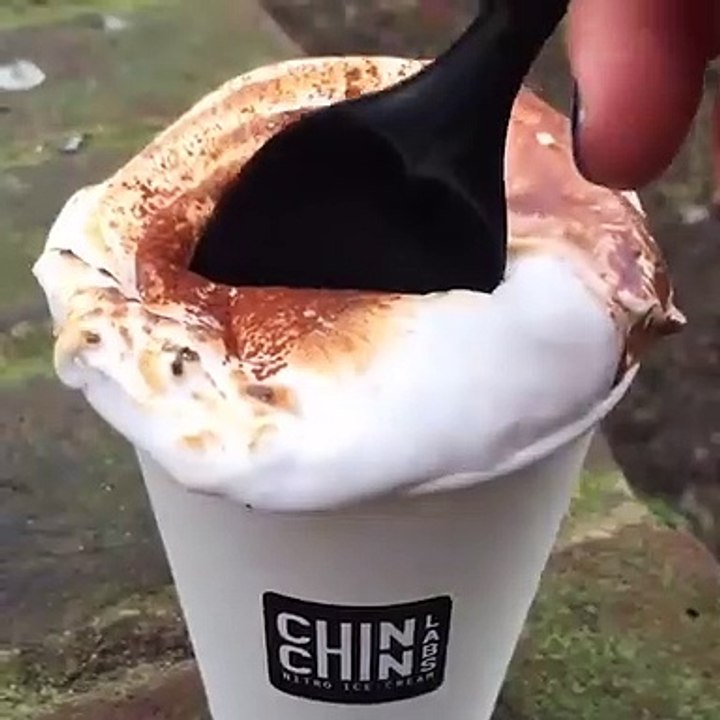 Marshmallow hot chocolate 