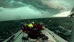 Frappé par la tempête, un bateau démâte au large de Genève lors d'une régate