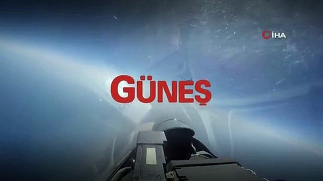 Rus savaş uçağı ABD'nin bombardıman uçağını engelledi