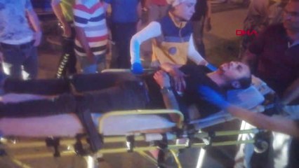 BURSA Otomobilini evinin önüne park eden komşusunu bıçakladı