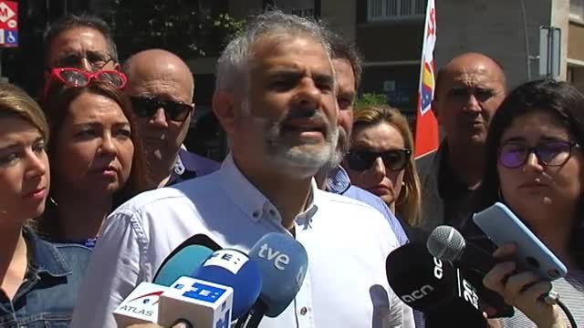 Ciudadanos seguirá colaborando con Valls a pesar de su apoyo ayer para convertir de nuevo a Colau en alcaldesa