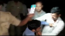 Brutal agresión policial a un periodista en la India