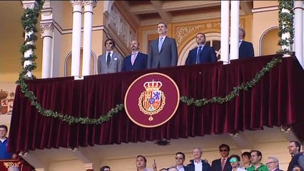 El Rey preside la corrida de la Beneficencia