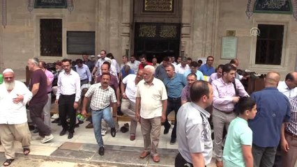 Mursi için gıyabi cenaze namazı