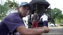 Colombia deports undocumented Venezuelans entering Cucuta