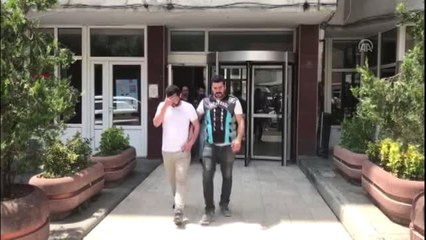 Trafiği tehlikeye düşüren sürücülere gözaltı
