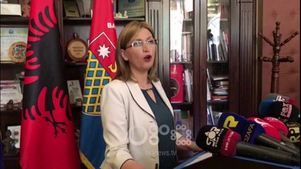 Tải video: RTV Ora - Sërish përplasje në Shkodër, Ademi: Persona të paidentifikuar kanë hyrë në KZAZ