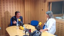 Fernández Vara en una entrevista en la Cadena Ser