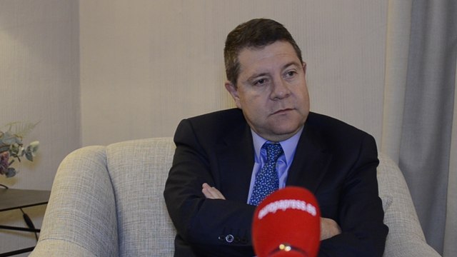 Page dice que ningún radical del PSOE o PP cambiará su opinión sobre Cataluña