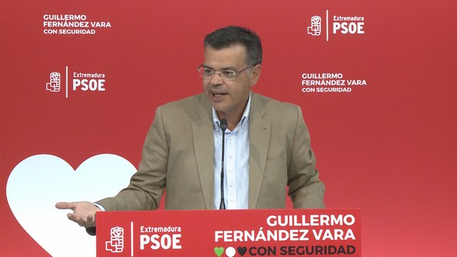 PSOE valora los casos curiosos de los ayuntamientos de Jerez y Badajoz