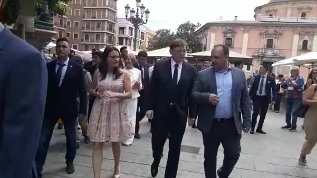 Puig, Oltra y Dalmau se dirigen de las Corts al Palau tras la toma de posesión del President