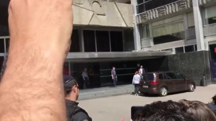 Joaquim Forn llega al Ayuntamiento de Barcelona