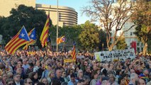 Miles de personas se concentran en Barcelona por el final del juicio del 1-O