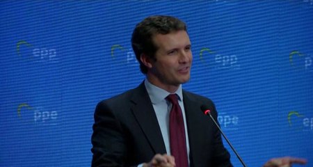 Descargar video: Casado pide a PPE que independentistas catalanes no estén en la UE