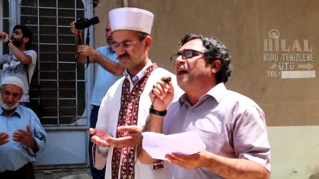 Muhammed Mursi için gıyabi cenaze namazı