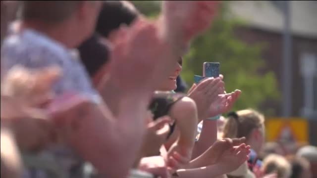 Yorkshire celebra su tradicional carrera cargando carbón
