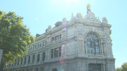 El Banco de España eleva al 2,4% su previsión de PIB para este año