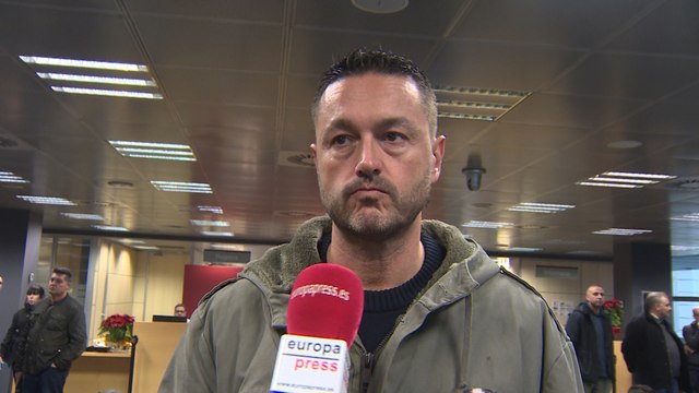 Mossos piden equiparar sus condiciones a los Bomberos