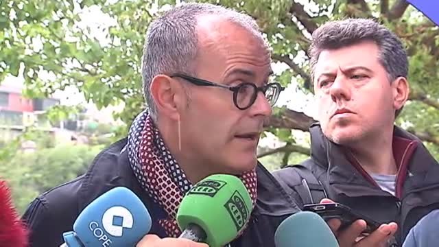 Un incendio arrasa el recinto termal de A Chavasqueira, en Ourense