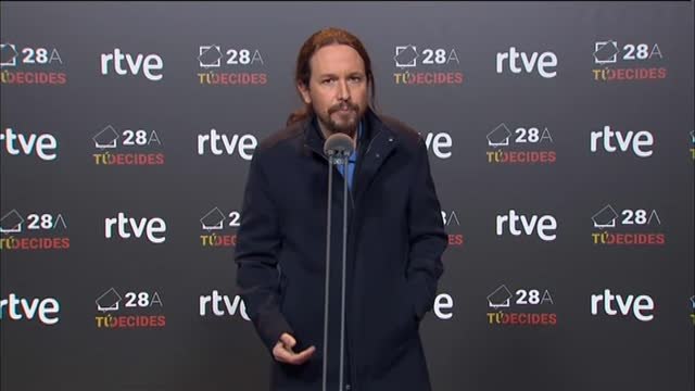 Iglesias lamenta que Sánchez no quiera aclarar si pactará con Ciudadanos