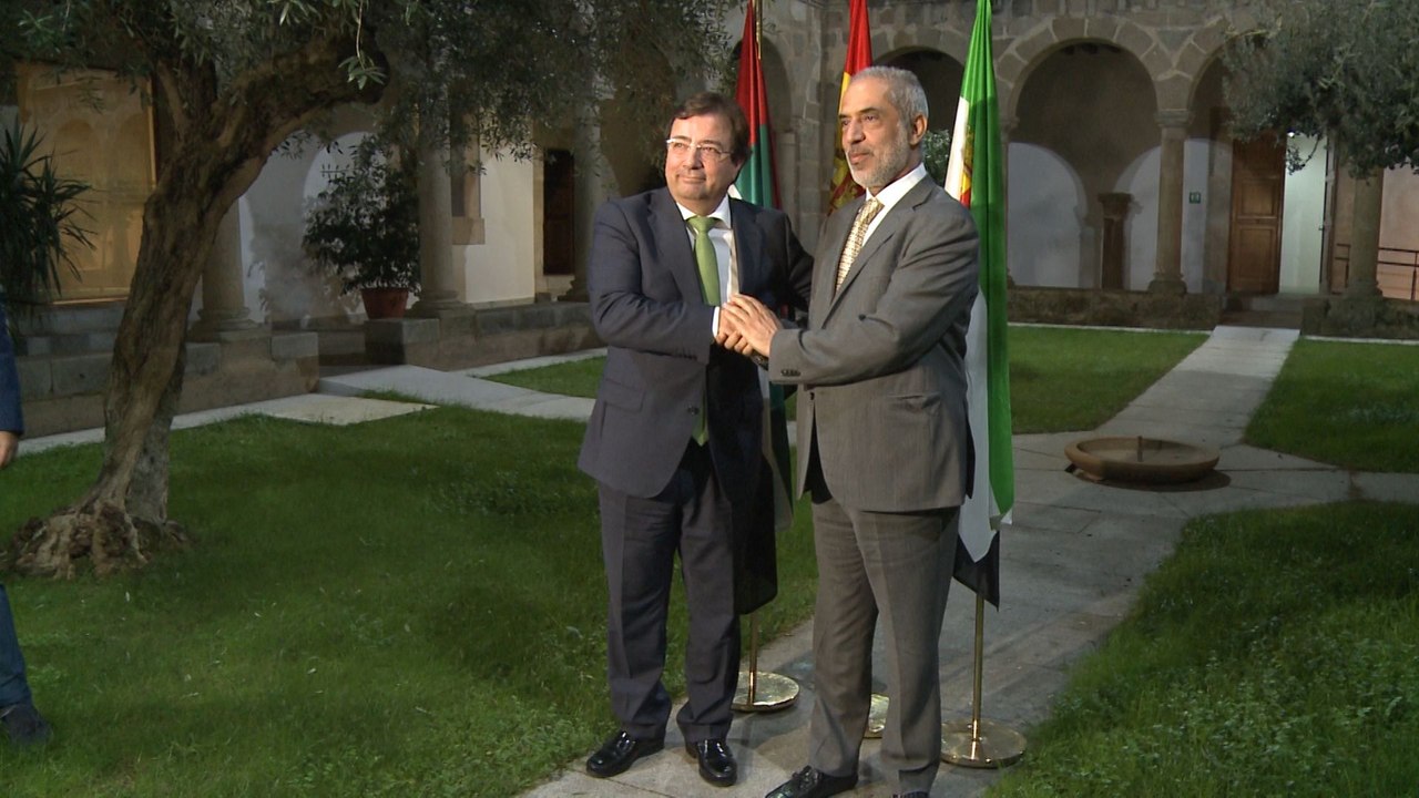 Construcción de instalaciones dedicadas a la fabricación de azúcar