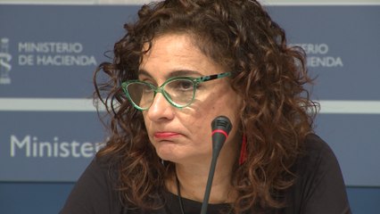 Montero participa en encuentro con los medios