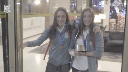 下载视频: La Selección Sub-17 celebra su título de Campeonas del Mundo