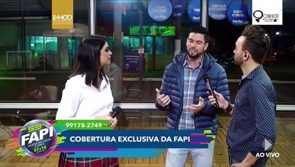 Político falava em direto sobre a boa segurança na cidade até que... só visto!