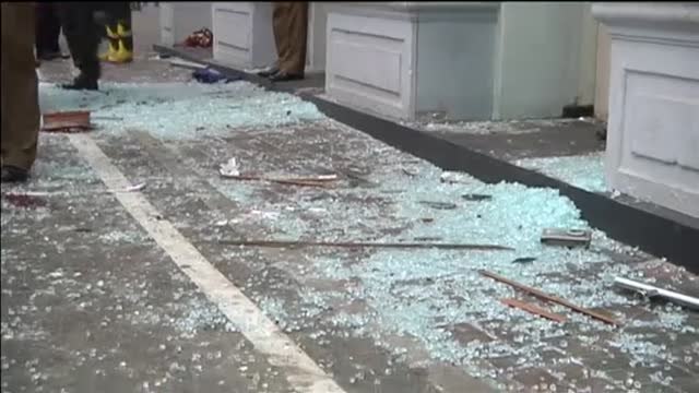 Al menos 156 muertos y 400 heridos en un atentado múltiple con seis bombas en Sri Lanka