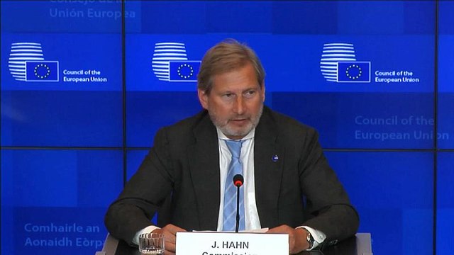 UE adia decisão sobre negociações para alargamento