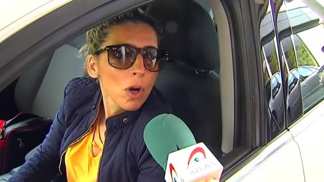 Largas colas en gasolineras españolas por el desabastecimiento en Portugal