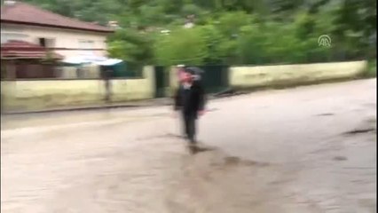 Sakarya'da sağanak - YHT hattında seferler durduruldu