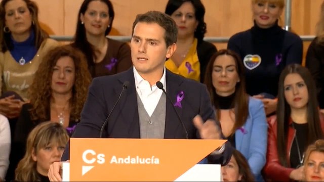 Rivera dice que el Brexit ha pillado a Sánchez despistado haciéndose fotos en La Habana