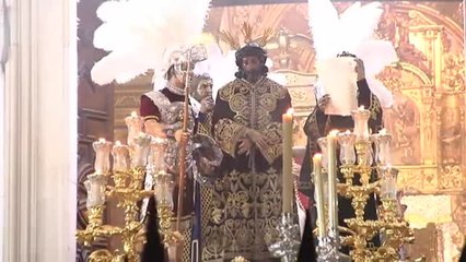 Las impresionantes imágenes de la Madrugá de Sevilla