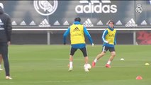Entrenamiento bajo la lluvia de los de Zidane