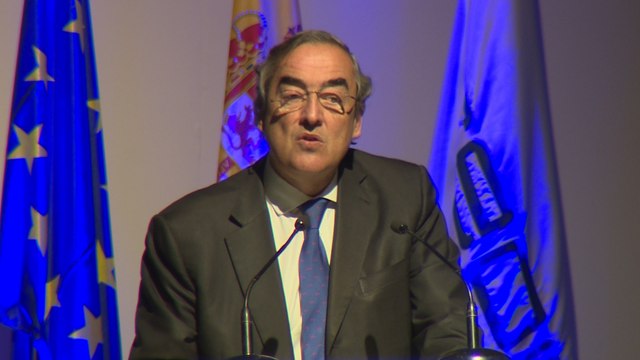 Rosell critica a las administraciones encerradas en sí mismas