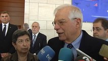 Borrell defiende la condena del presidente del Gobierno a los ataques sufridos por PP, Cs y el Rey en actos de campaña