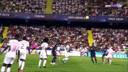 Henderson (England U21) Penalty save against Dembélé (France U21)