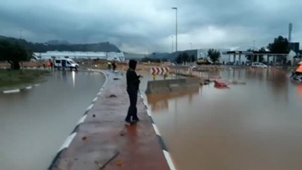 La lluvia inunda la Comunidad Valenciana