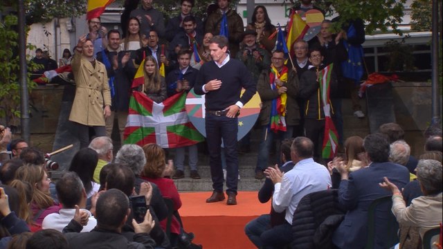 Rivera ante abucheos: Euskadi no es vuestro, es de todos