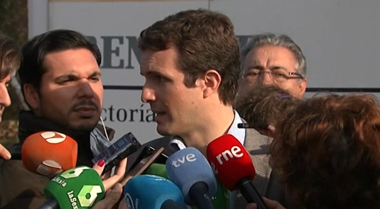 Casado dice que Consejo de Ministros es "de propietarios o testaferros"