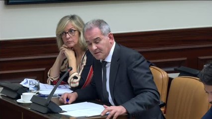 Rifirrafe entre Lasarte y De la Torre en la Comisión de Presupuestos