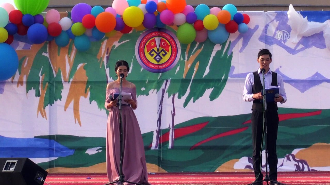 Kırgızistan-Türkiye Manas Üniversitesinde mezuniyet coşkusu - BİŞKEK