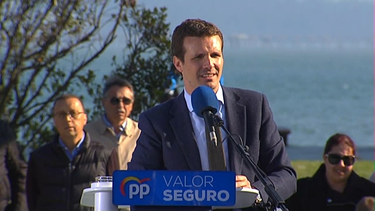 Casado pide "unir el voto" en torno a PP