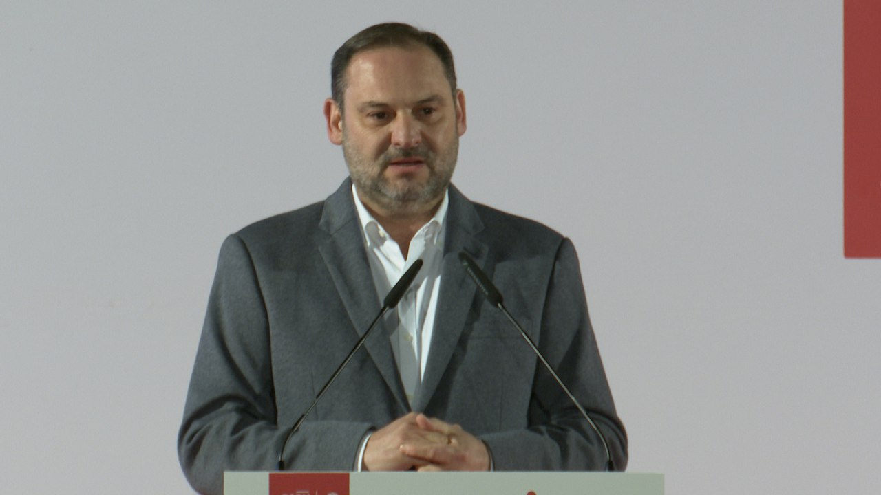 Ábalos critica el sentido "apocalíptico" de algunos partidos