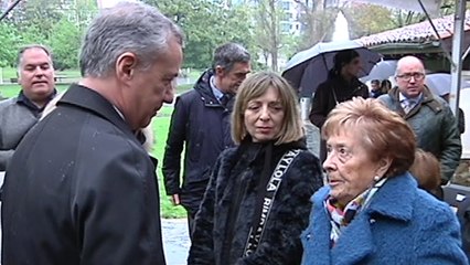 Urkullu asiste al homenaje a Fermín Monasterio