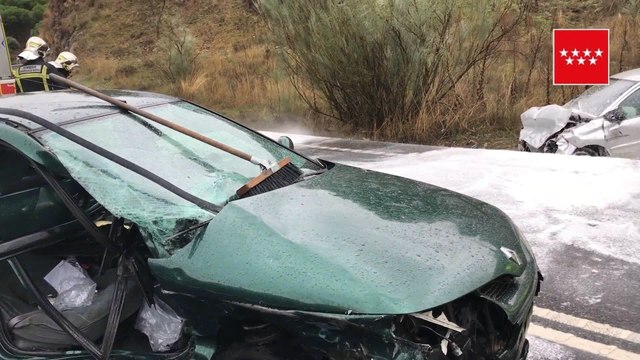 Cuatro heridos en un choque entre dos turismos en la M-501