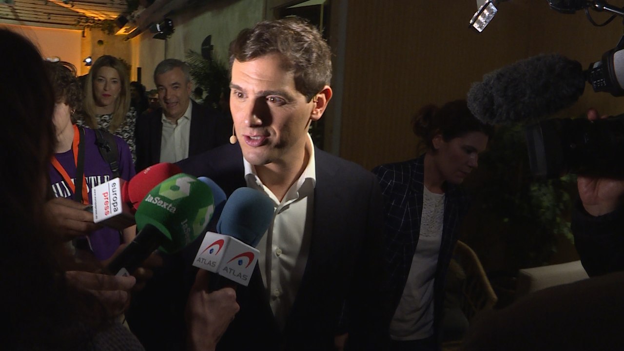 Rivera prefiere no valorar los resultados del CIS "del PSOE, de Tezanos"