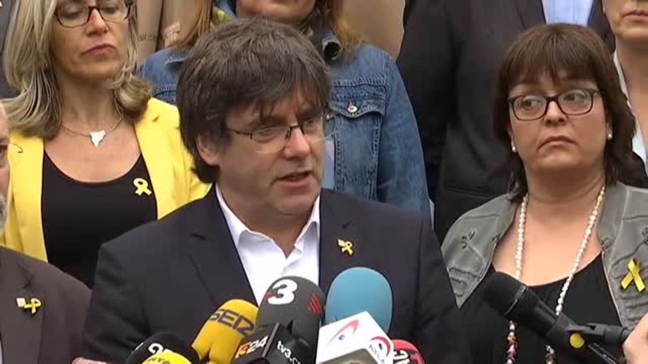 Puigdemont da por hecha la victoria del PSOE pero "está por ver qué va a hacer en este escenario"