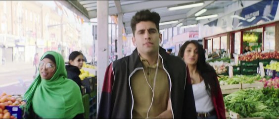 Boogie Man: Teen Faces Heritage & Love in London